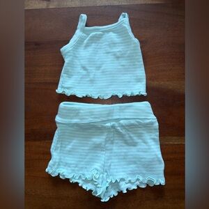 Baby Gap organic matching set